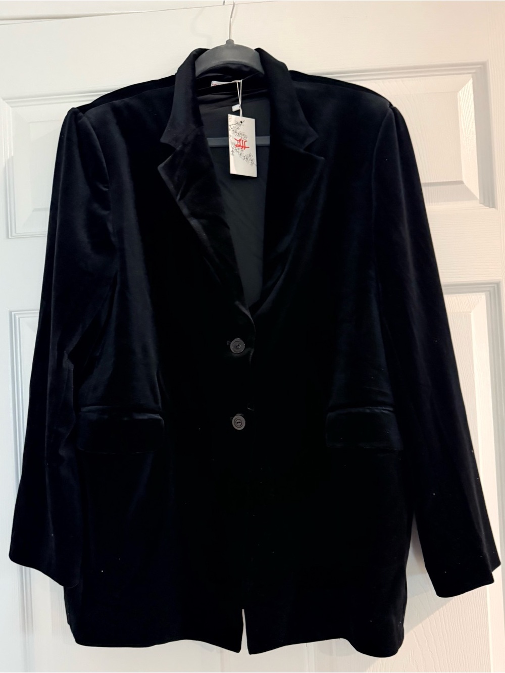 LHH: Black Velvet Women's Blazer Jacket - Brand Unspecified (Brand New)